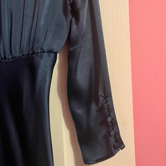 Brand new Zara satin dress - Picture 3 of 9